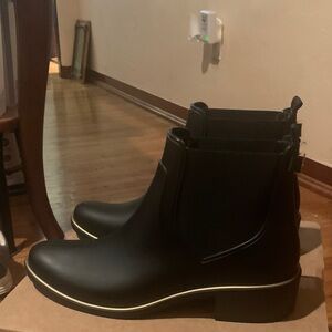 KATE SPADE Black Ankle Boots with Gold Trim